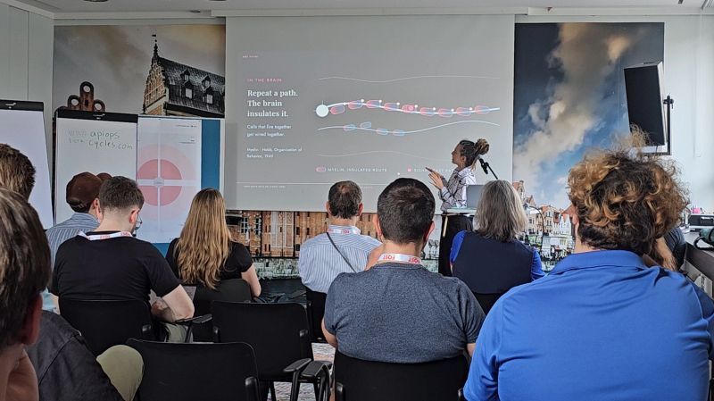 Kate Astrid giving Your Brain Runs on Legacy Code at apidays Munich